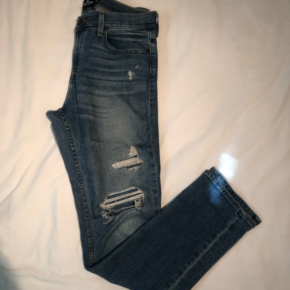Hollister Skinny Fit Ripped Jeans - Picture 1 of 7